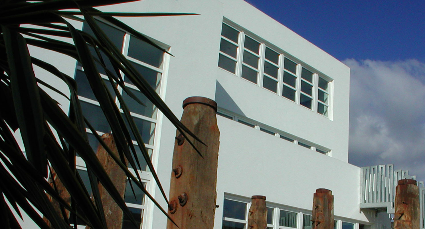 adams-design-associates-ltd-the-big-white-house